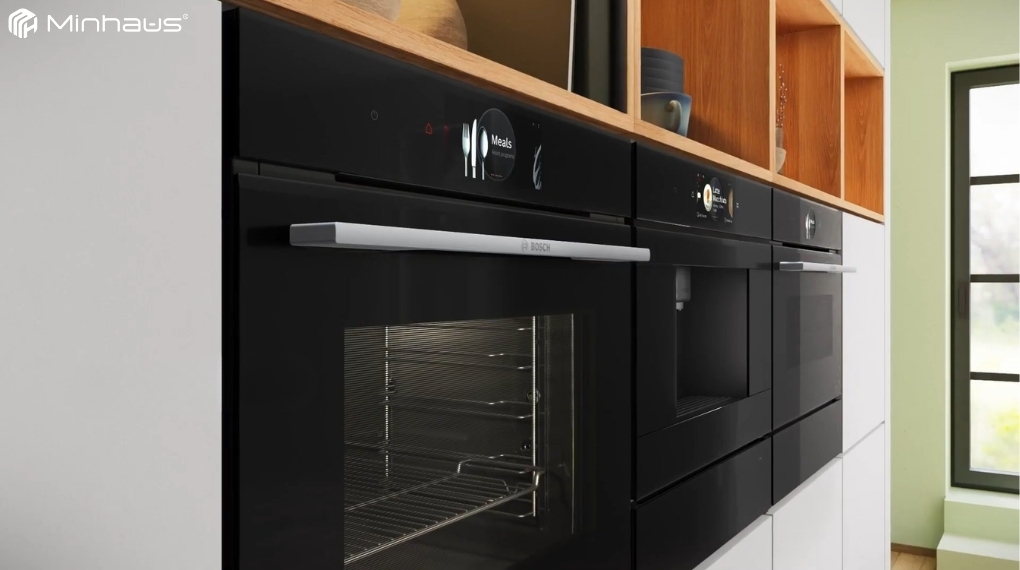 Lò nướng kết hợp vi sóng Bosch HNG978QB1 3 trong 1 có đáng tiền? 10 Lò nướng kết hợp vi sóng Bosch HNG978QB1 nằm trong phân khúc cao cấp, có mức giá khá cao