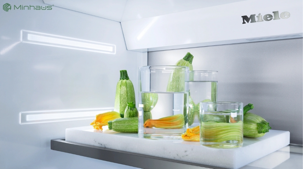 Tủ lạnh Miele MasterCool là gì? Cấu hình, công nghệ và các model phổ biến 13 Hệ thống chiếu sáng BrilliantLight được bố trí hai bên vách tủ