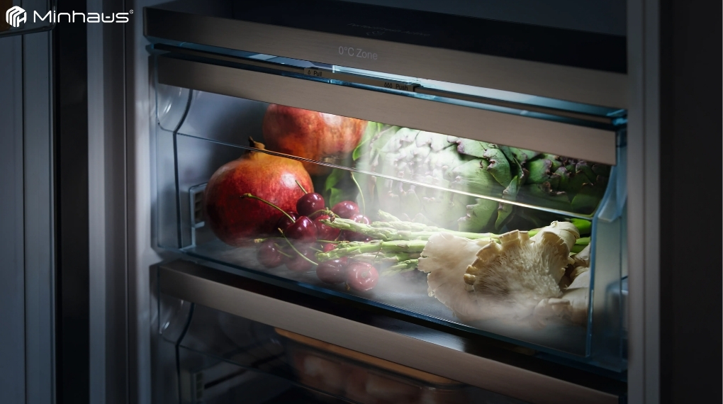 Tủ lạnh nhập khẩu Đức: Nên chọn Miele, Liebherr, Gaggenau hay Bosch? 5 Tủ lạnh Miele sở hữu hệ thống phun ẩm PerfectFresh Active